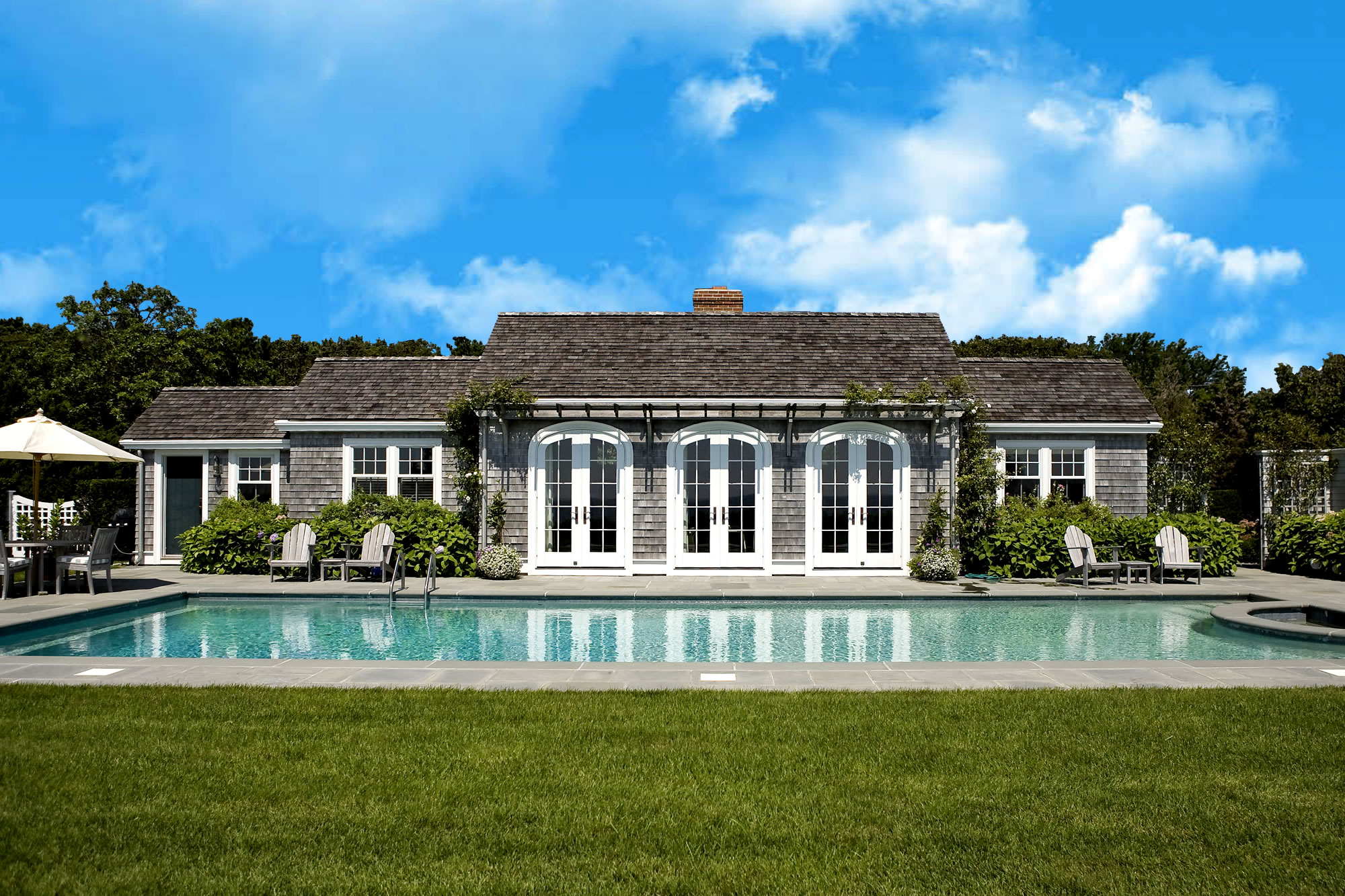 Rogers & Marney, Inc. has grown over the years to become one of Osterville's premier custom home builders, proudly offering complete construction services